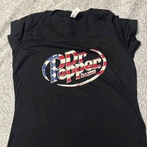 Dr Pepper T-shirt.